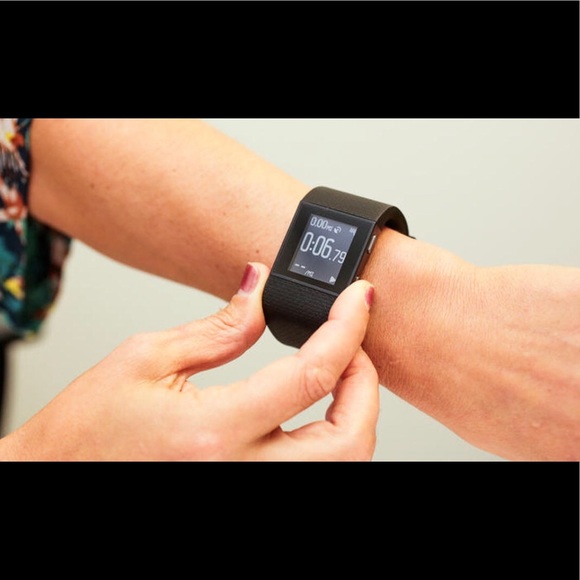 ❌SOLD❌FITBIT SURGE BLACK SMALL - Picture 5 of 5